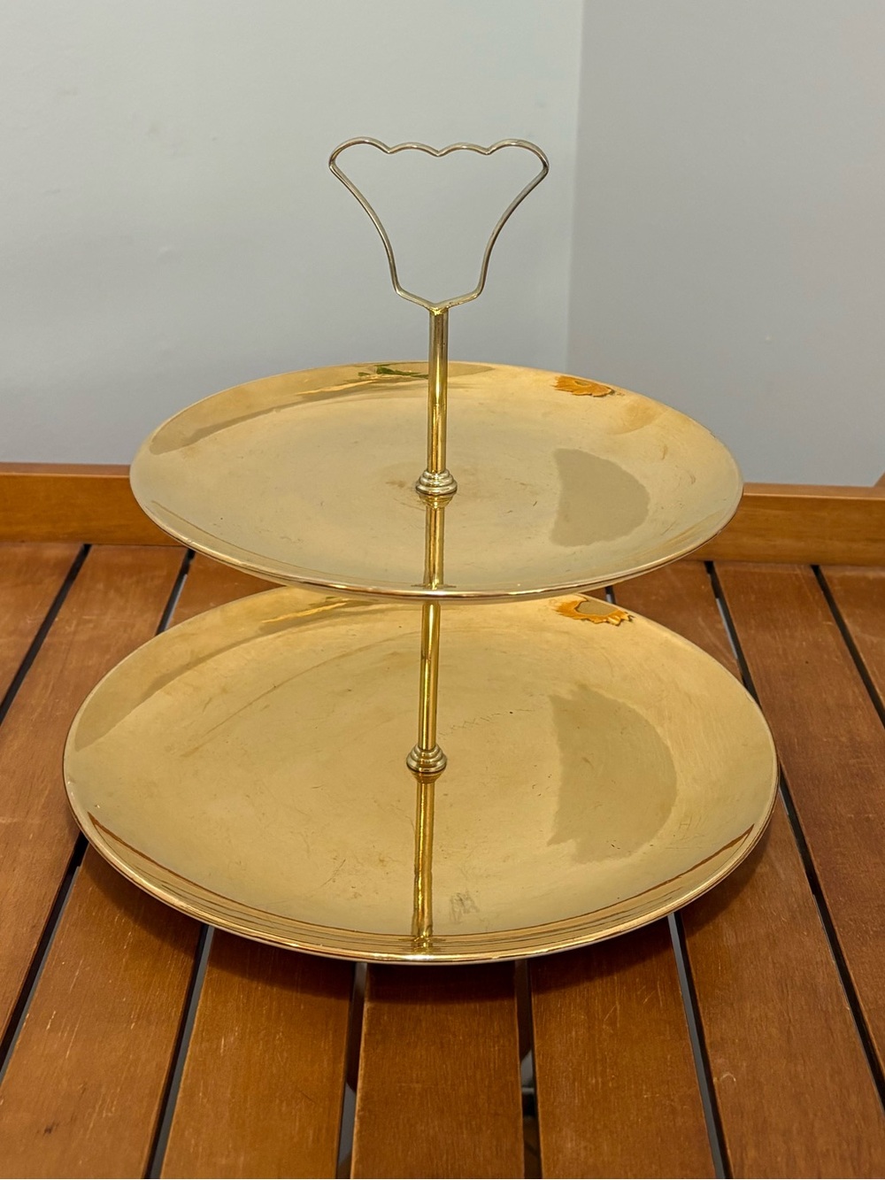 Royal Winton Gold 2-Tier Serving Tray - Picture 3 of 5